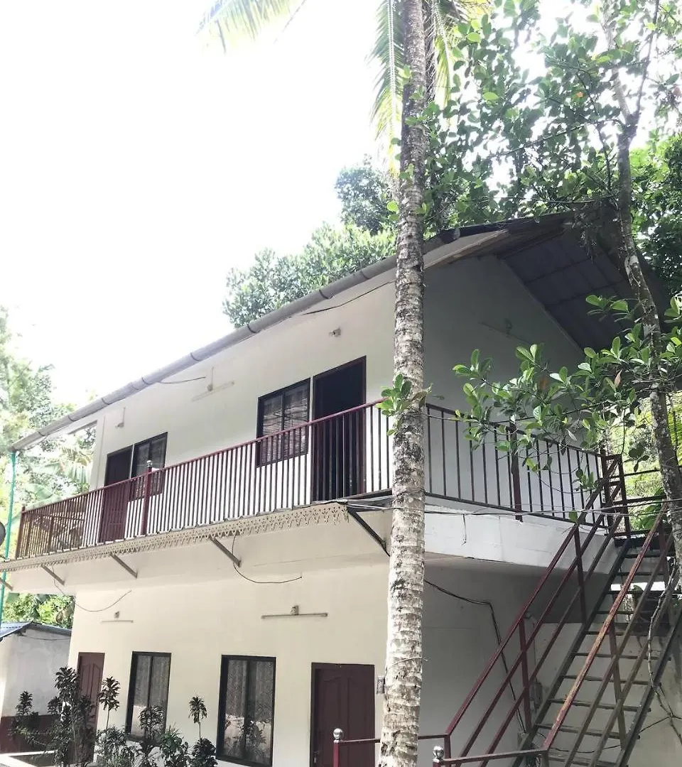 Farm stay Sunleo Villas Anachal