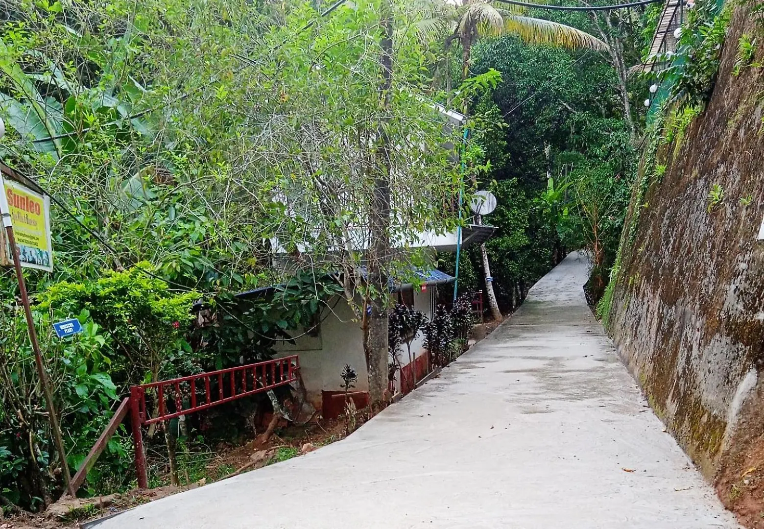 Sunleo Villas Anachal 0*,  India